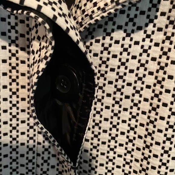 Apt. 9 EUC long coat with pockets and hidden buttons size 10 - Picture 3 of 12